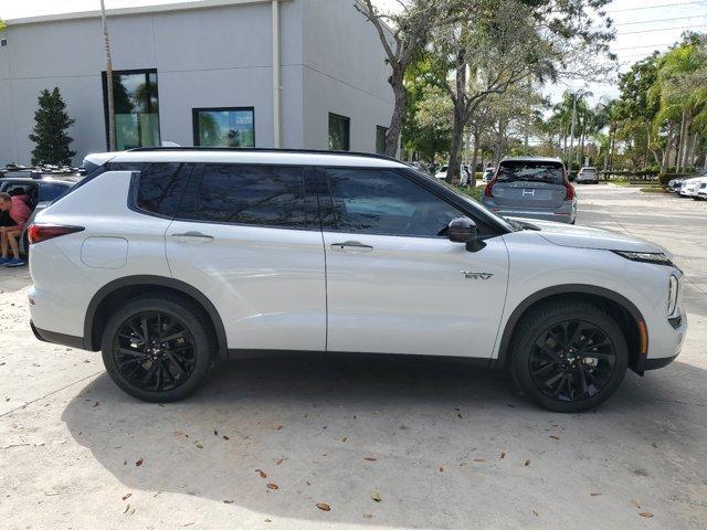 new 2025 Mitsubishi Outlander PHEV car, priced at $51,405