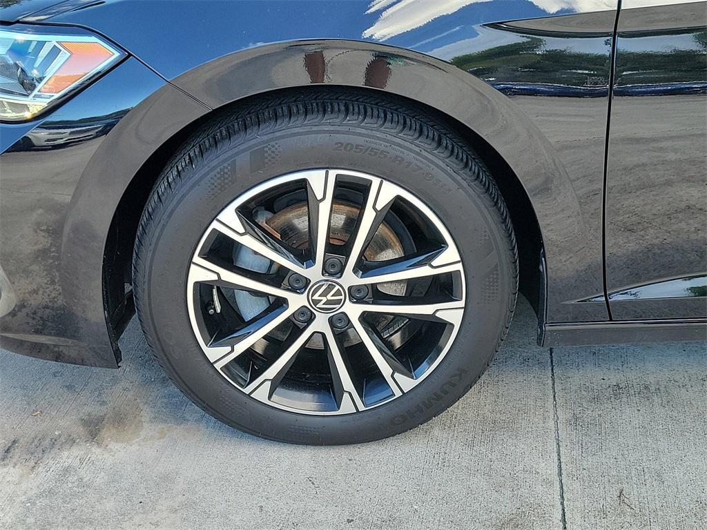 used 2024 Volkswagen Jetta car, priced at $19,977