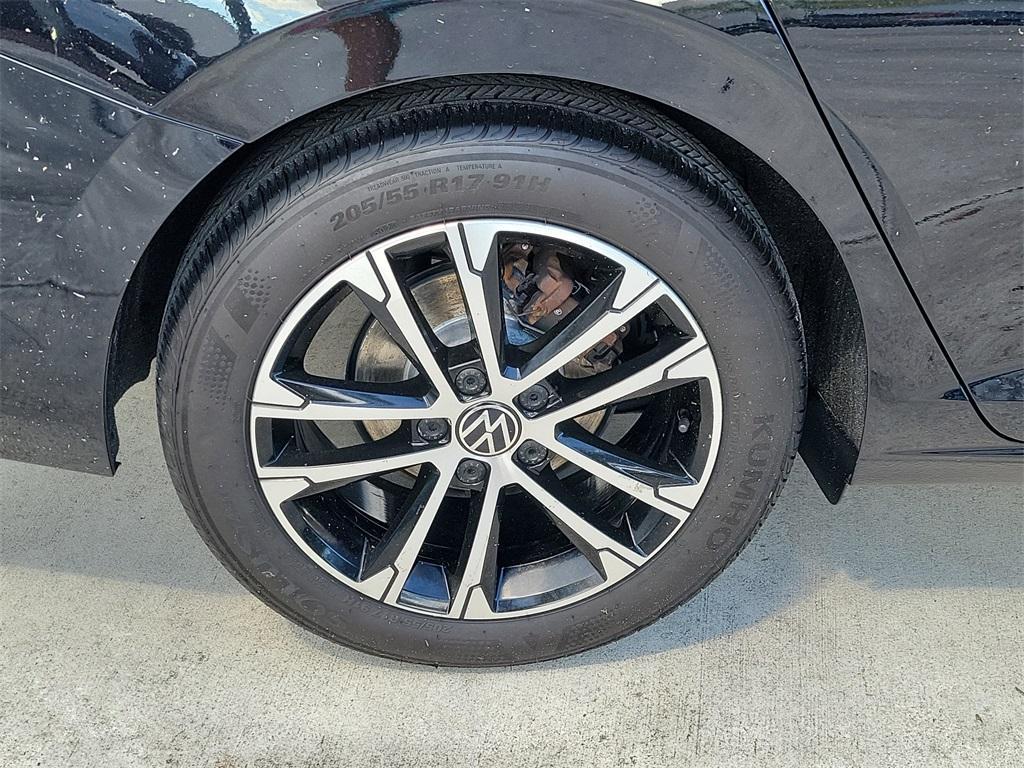 used 2024 Volkswagen Jetta car, priced at $19,977