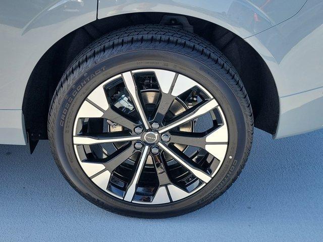 new 2026 Volvo XC60 car, priced at $57,985