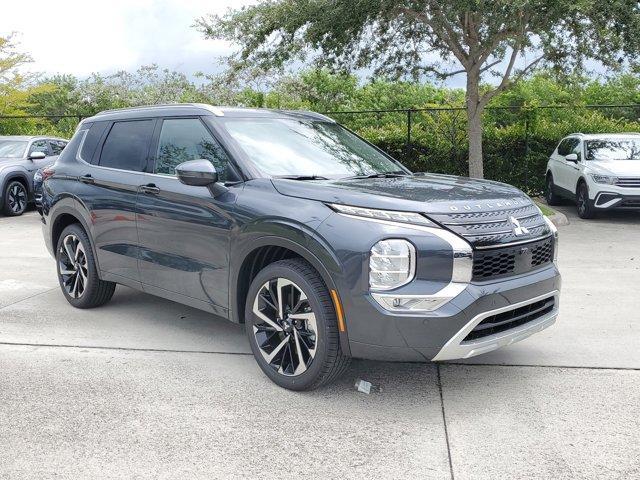 new 2024 Mitsubishi Outlander car, priced at $37,540