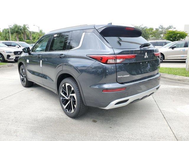 new 2024 Mitsubishi Outlander car, priced at $37,540