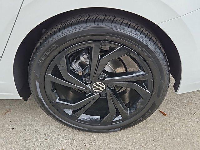 new 2025 Volkswagen Jetta car, priced at $27,443
