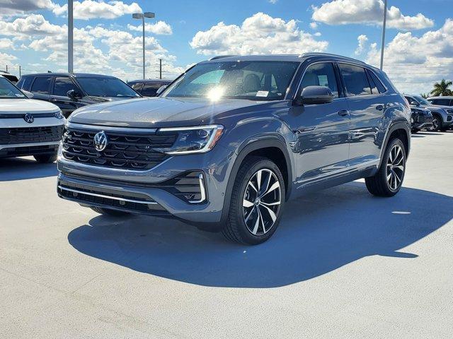 new 2026 Volkswagen Atlas Cross Sport car, priced at $53,006