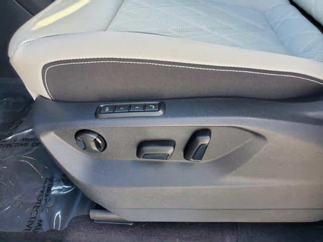 new 2026 Volkswagen Atlas Cross Sport car, priced at $53,006