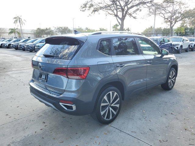 new 2024 Volkswagen Taos car, priced at $27,931