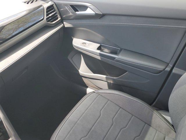 new 2025 Volkswagen Taos car, priced at $32,025