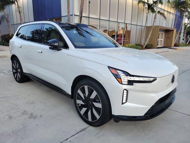 new 2025 Volvo EX90 car, priced at $87,305