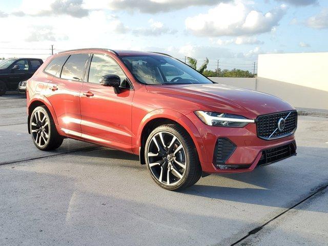 new 2025 Volvo XC60 car, priced at $62,170