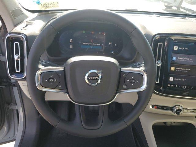 new 2025 Volvo XC40 car, priced at $46,889