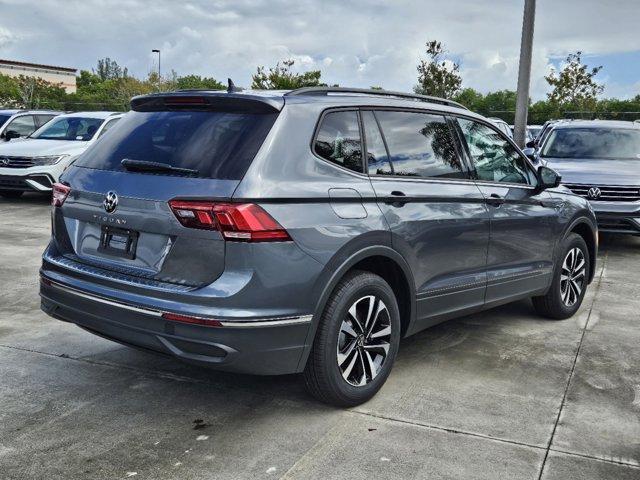 new 2024 Volkswagen Tiguan car, priced at $27,980