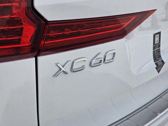 new 2025 Volvo XC60 car