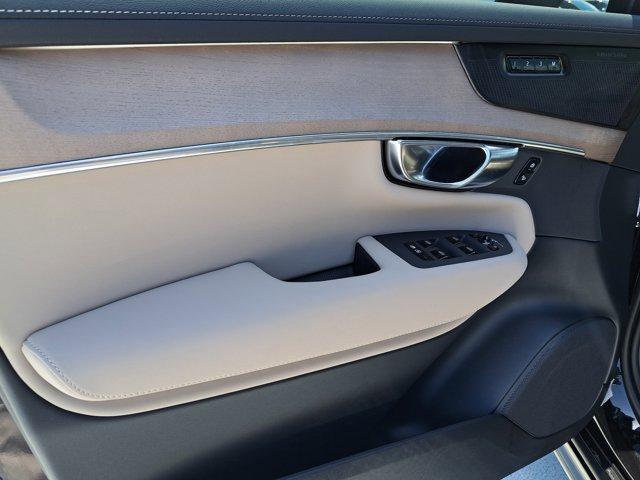 new 2025 Volvo XC90 Plug-In Hybrid car, priced at $76,116