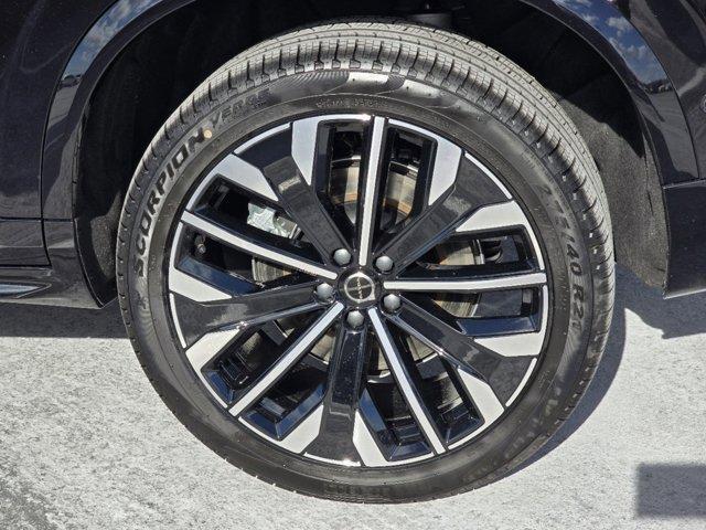 new 2025 Volvo XC90 Plug-In Hybrid car, priced at $76,116
