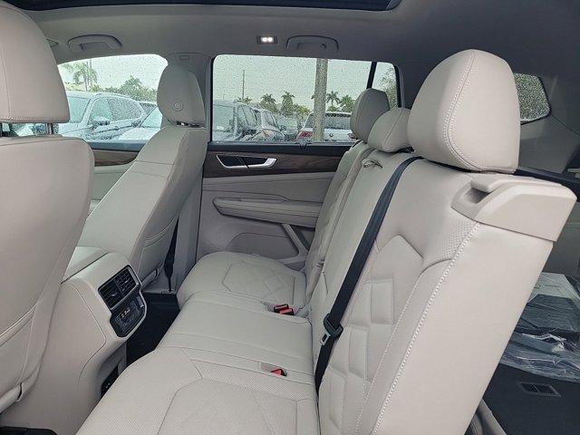 new 2025 Volkswagen Atlas car, priced at $46,456