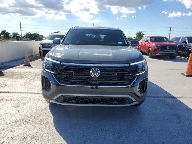 new 2024 Volkswagen Atlas Cross Sport car, priced at $38,398