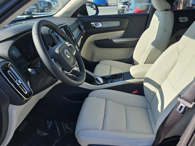 new 2025 Volvo XC40 car, priced at $48,130