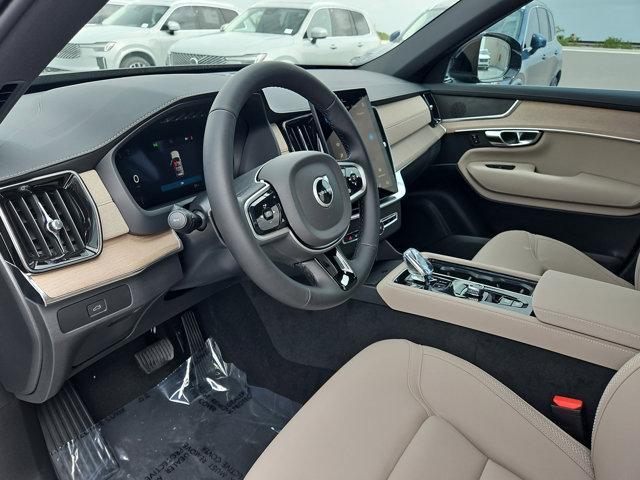 new 2025 Volvo XC90 car, priced at $62,628