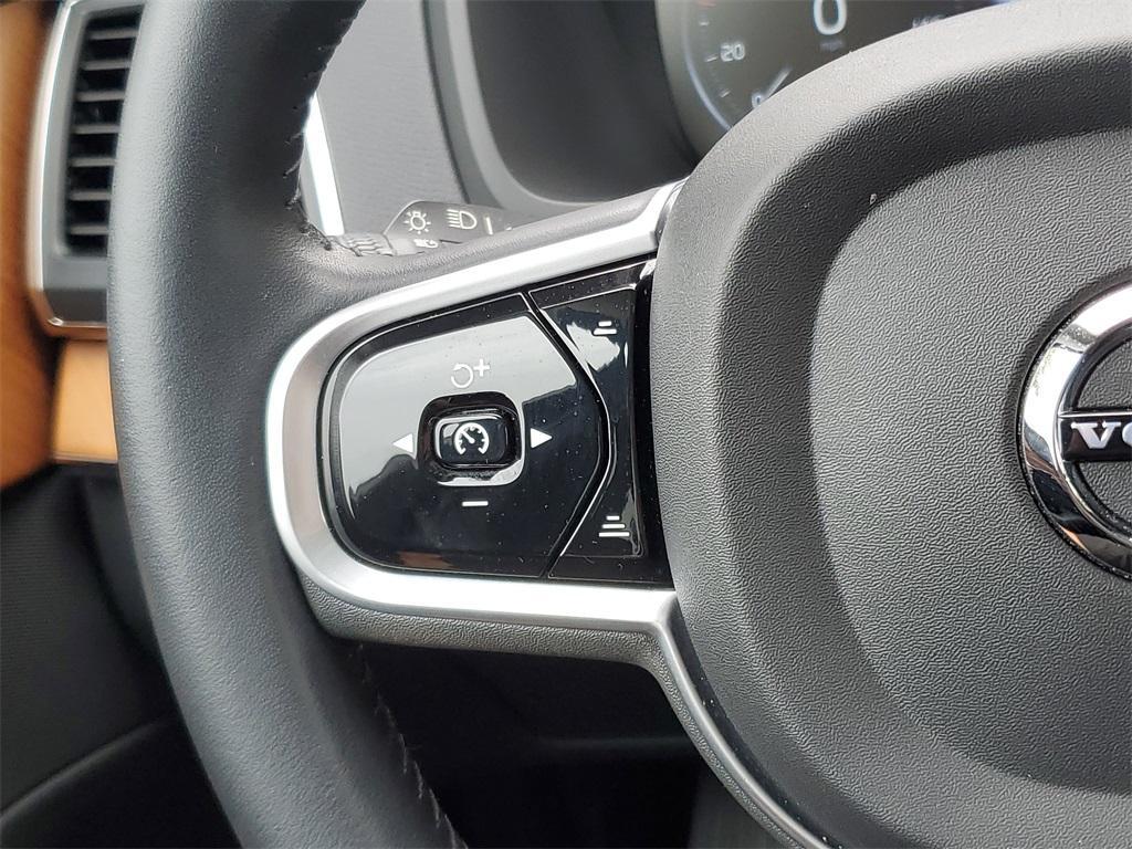 used 2022 Volvo XC90 car, priced at $42,988
