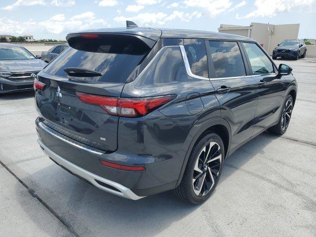 new 2024 Mitsubishi Outlander car, priced at $36,205