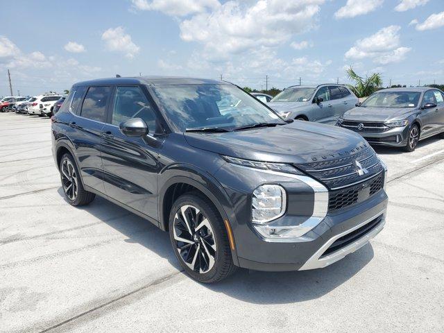 new 2024 Mitsubishi Outlander car, priced at $36,205