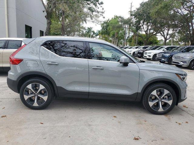 new 2025 Volvo XC40 car, priced at $47,200