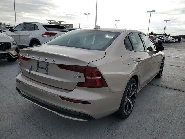 new 2024 Volvo S60 car, priced at $49,745