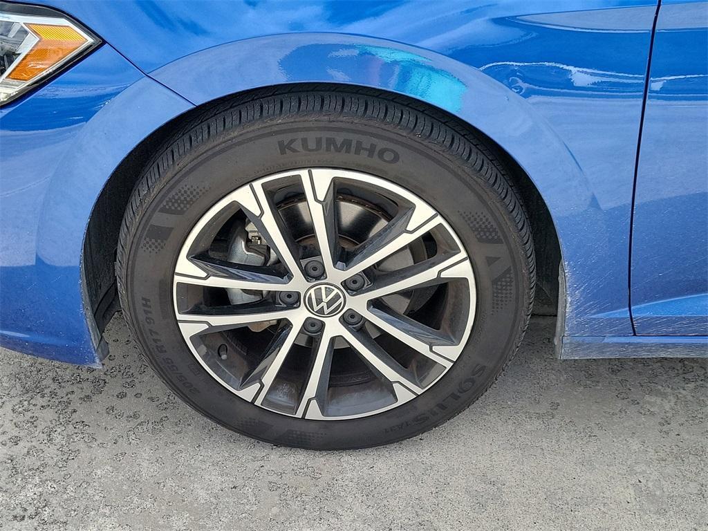 used 2023 Volkswagen Jetta car, priced at $17,798