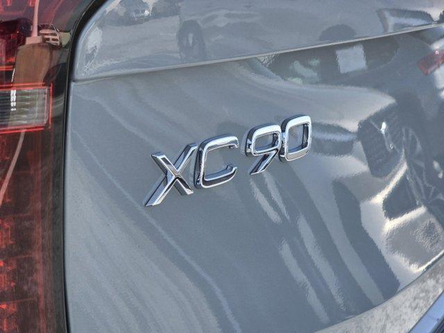 new 2025 Volvo XC90 car, priced at $66,355