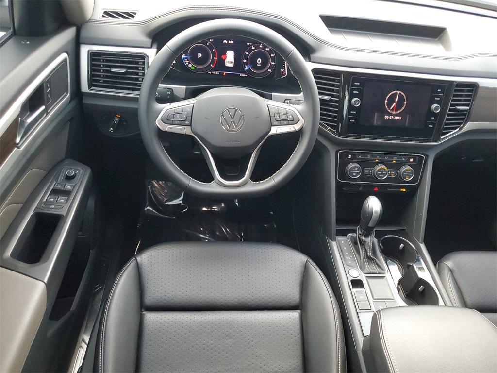 used 2023 Volkswagen Atlas car, priced at $30,977