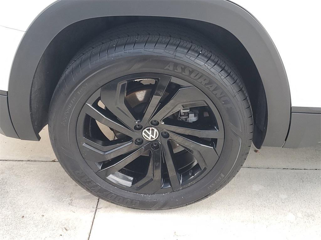 used 2023 Volkswagen Atlas car, priced at $30,977