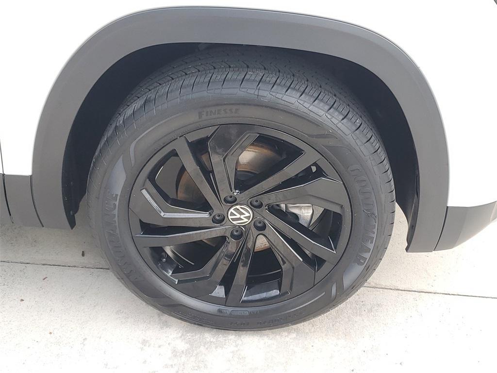 used 2023 Volkswagen Atlas car, priced at $30,977