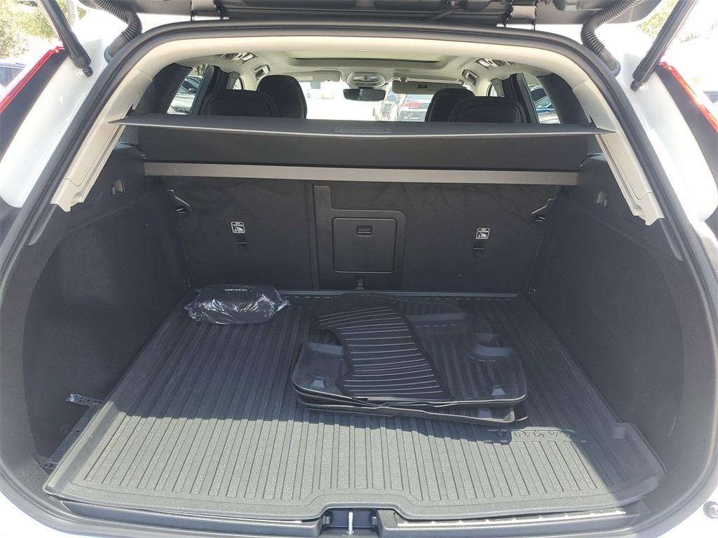 used 2022 Volvo XC60 car, priced at $34,788