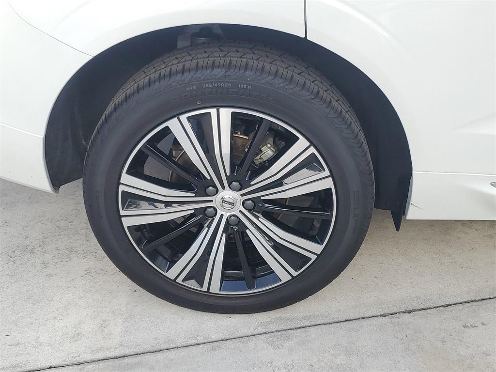 used 2023 Volvo XC60 car, priced at $38,288