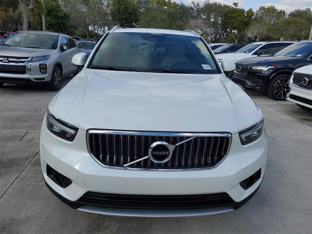 used 2020 Volvo XC40 car, priced at $25,488