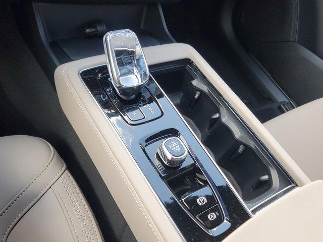 new 2025 Volvo XC90 Plug-In Hybrid car, priced at $78,805