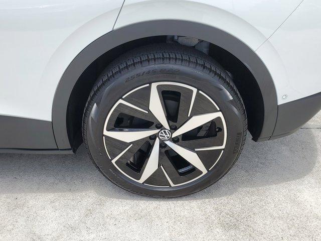 new 2025 Volkswagen ID.4 car, priced at $46,283