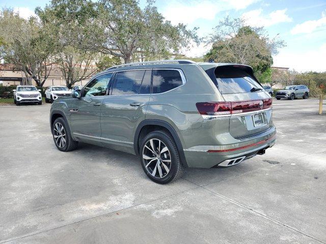 new 2025 Volkswagen Atlas car, priced at $51,873