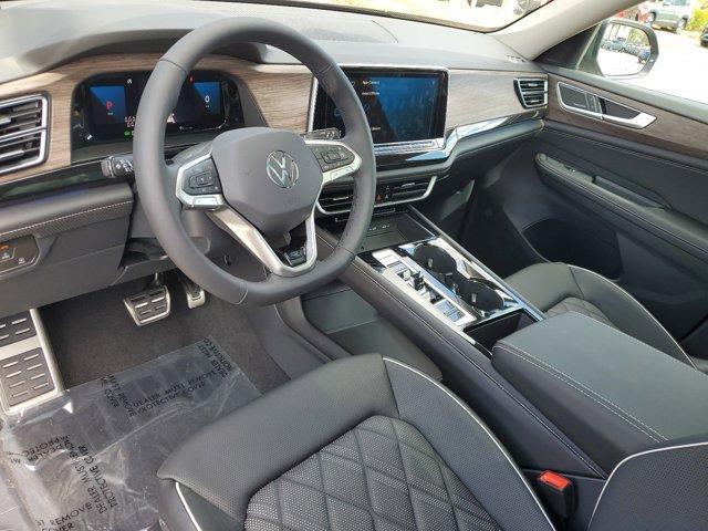 new 2025 Volkswagen Atlas car, priced at $51,873