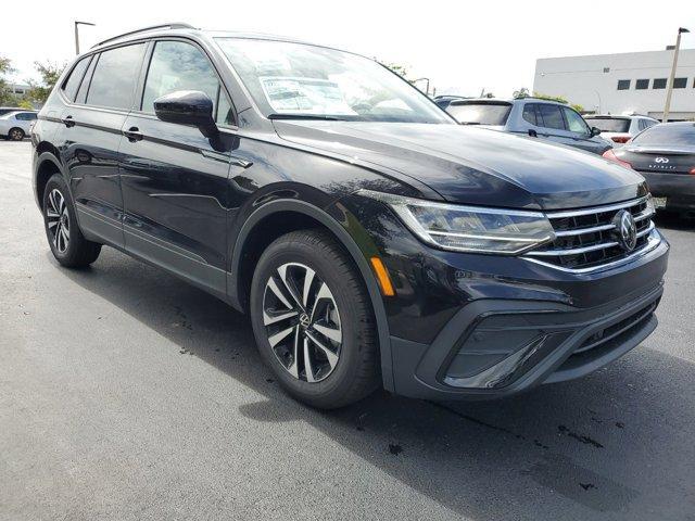 new 2024 Volkswagen Tiguan car, priced at $27,980