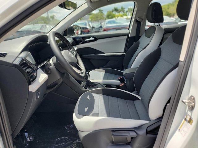 new 2026 Volkswagen Taos car