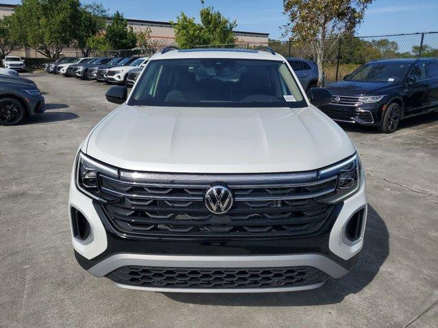 new 2024 Volkswagen Atlas car, priced at $48,380