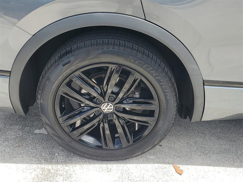 used 2022 Volkswagen Tiguan car, priced at $25,877