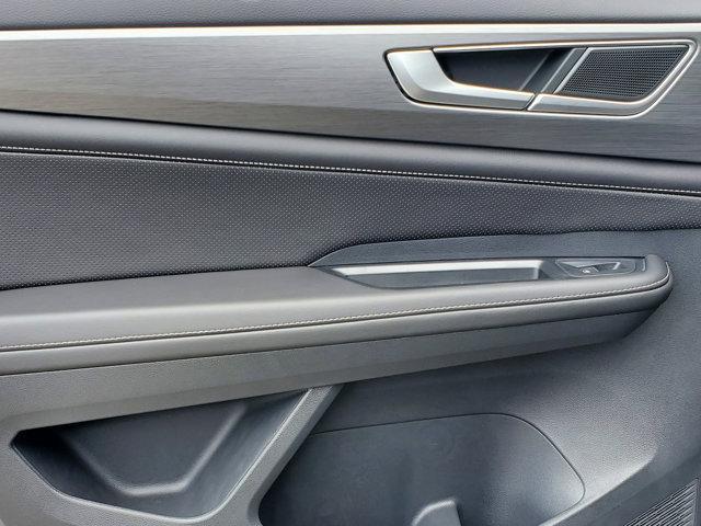 new 2026 Volkswagen Atlas Cross Sport car, priced at $42,979