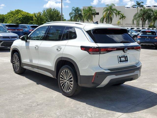 new 2025 Volkswagen Tiguan car