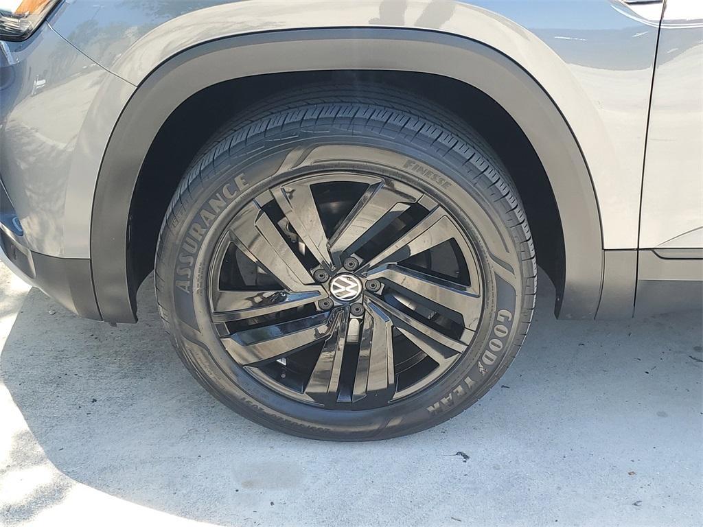 used 2023 Volkswagen Atlas Cross Sport car, priced at $30,877