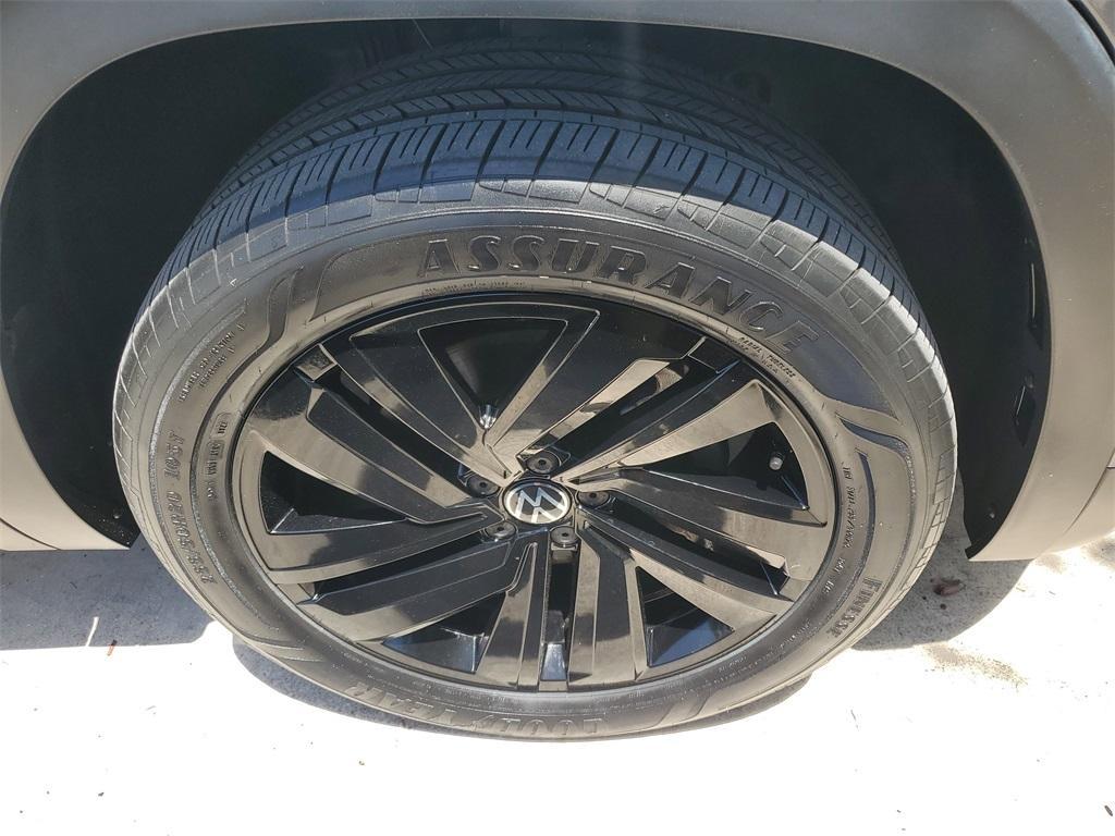used 2023 Volkswagen Atlas Cross Sport car, priced at $30,877