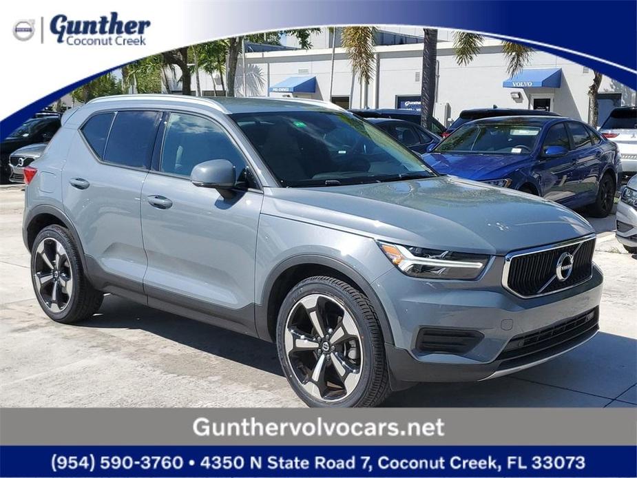 used 2022 Volvo XC40 car, priced at $31,888