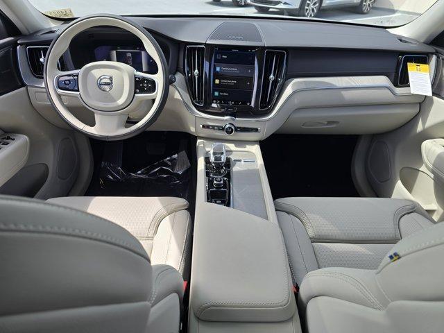 new 2025 Volvo XC40 car, priced at $51,015