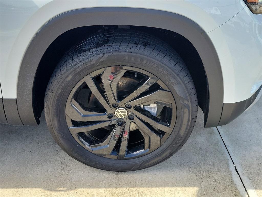 used 2023 Volkswagen Atlas car, priced at $31,577